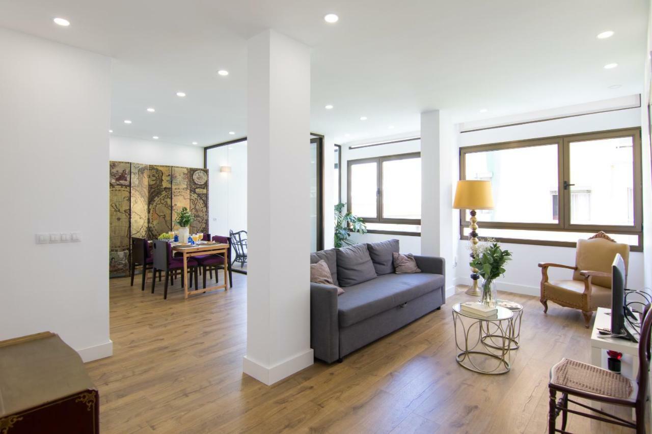Homeforguest Stylish And Modern Apartment Overlooking Las Canteras Las Palmas de Gran Canaria Zewnętrze zdjęcie