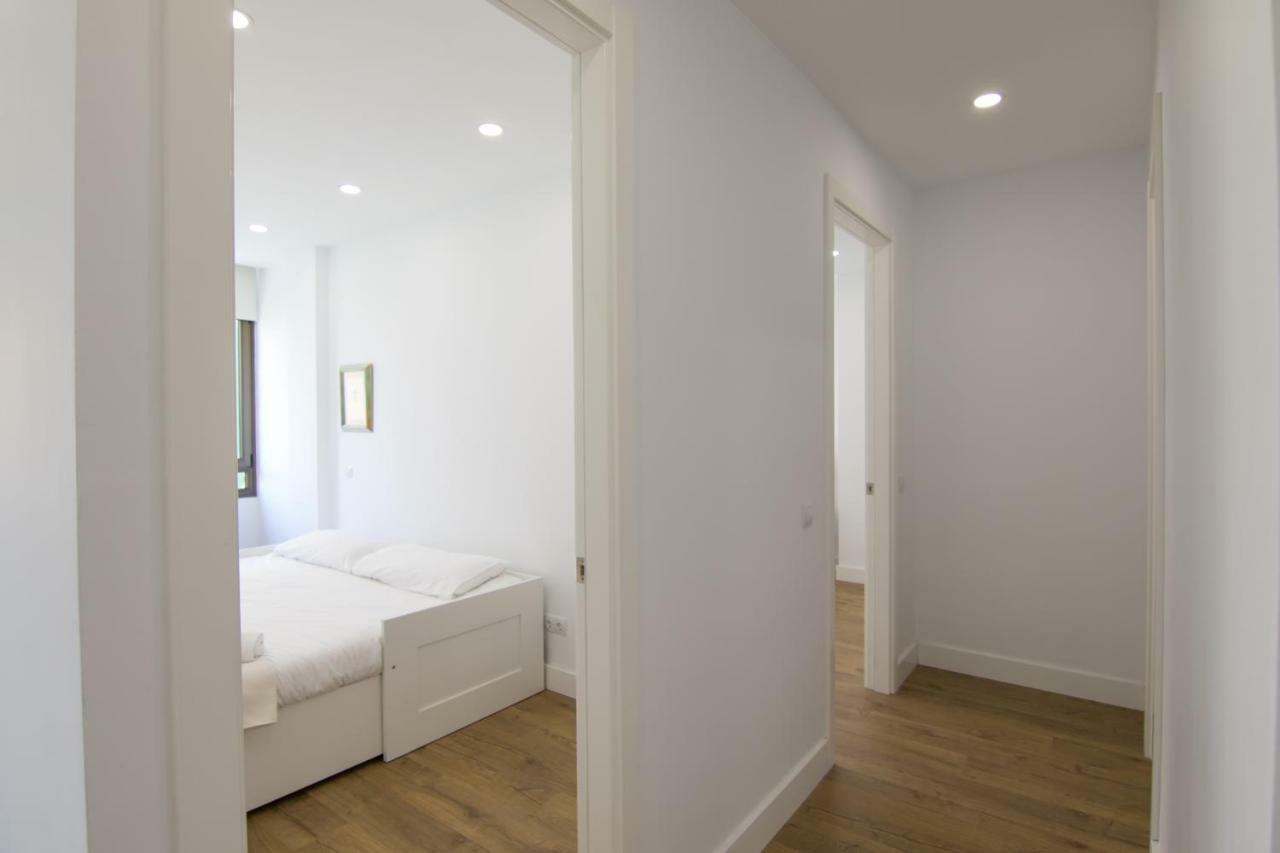 Homeforguest Stylish And Modern Apartment Overlooking Las Canteras Las Palmas de Gran Canaria Zewnętrze zdjęcie