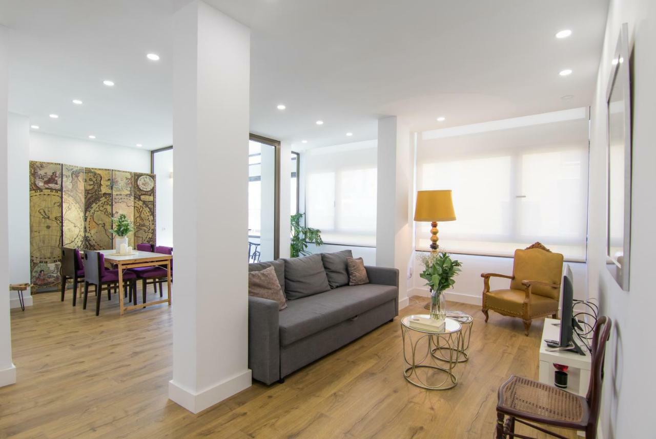 Homeforguest Stylish And Modern Apartment Overlooking Las Canteras Las Palmas de Gran Canaria Zewnętrze zdjęcie