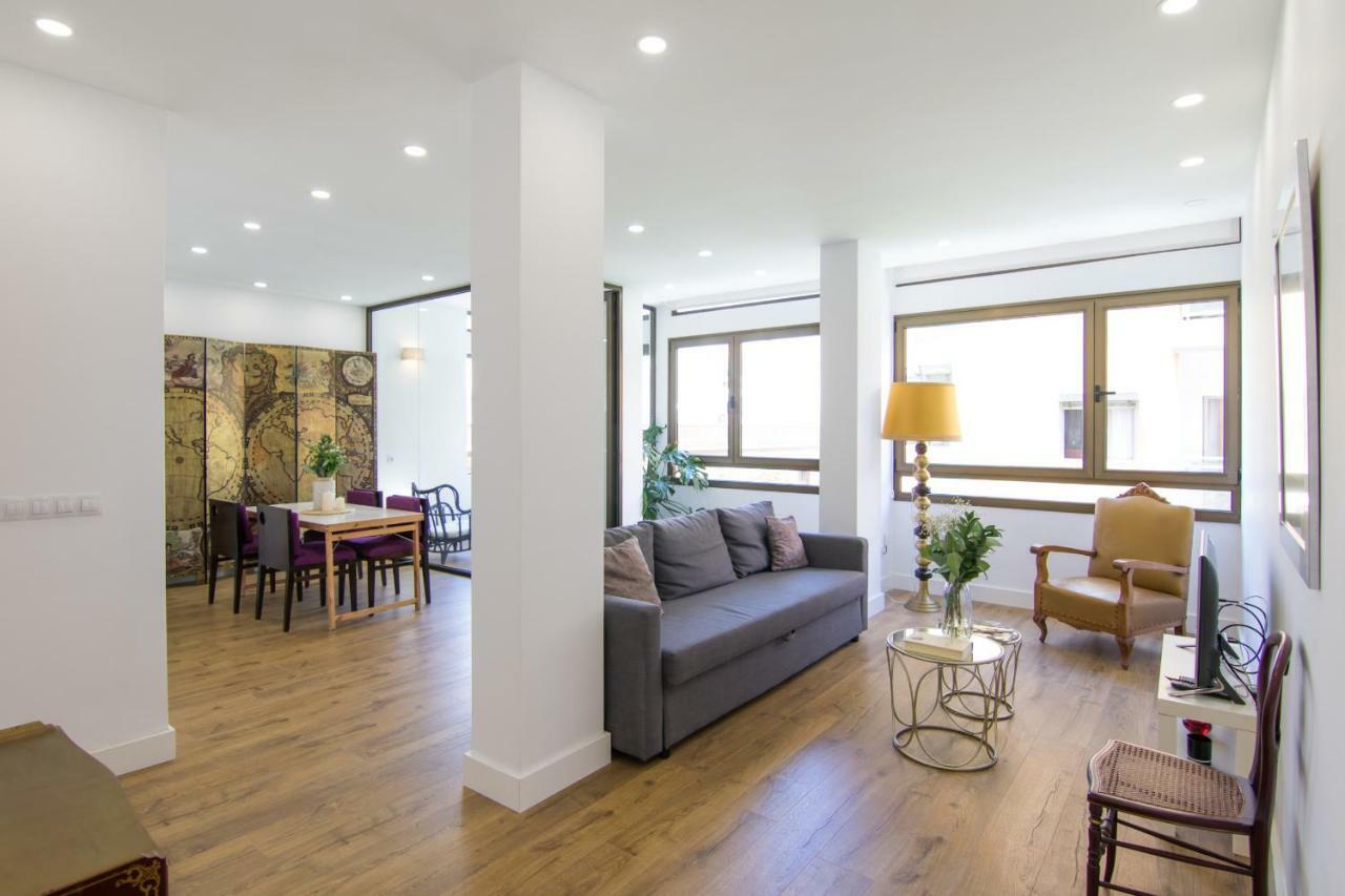 Homeforguest Stylish And Modern Apartment Overlooking Las Canteras Las Palmas de Gran Canaria Zewnętrze zdjęcie