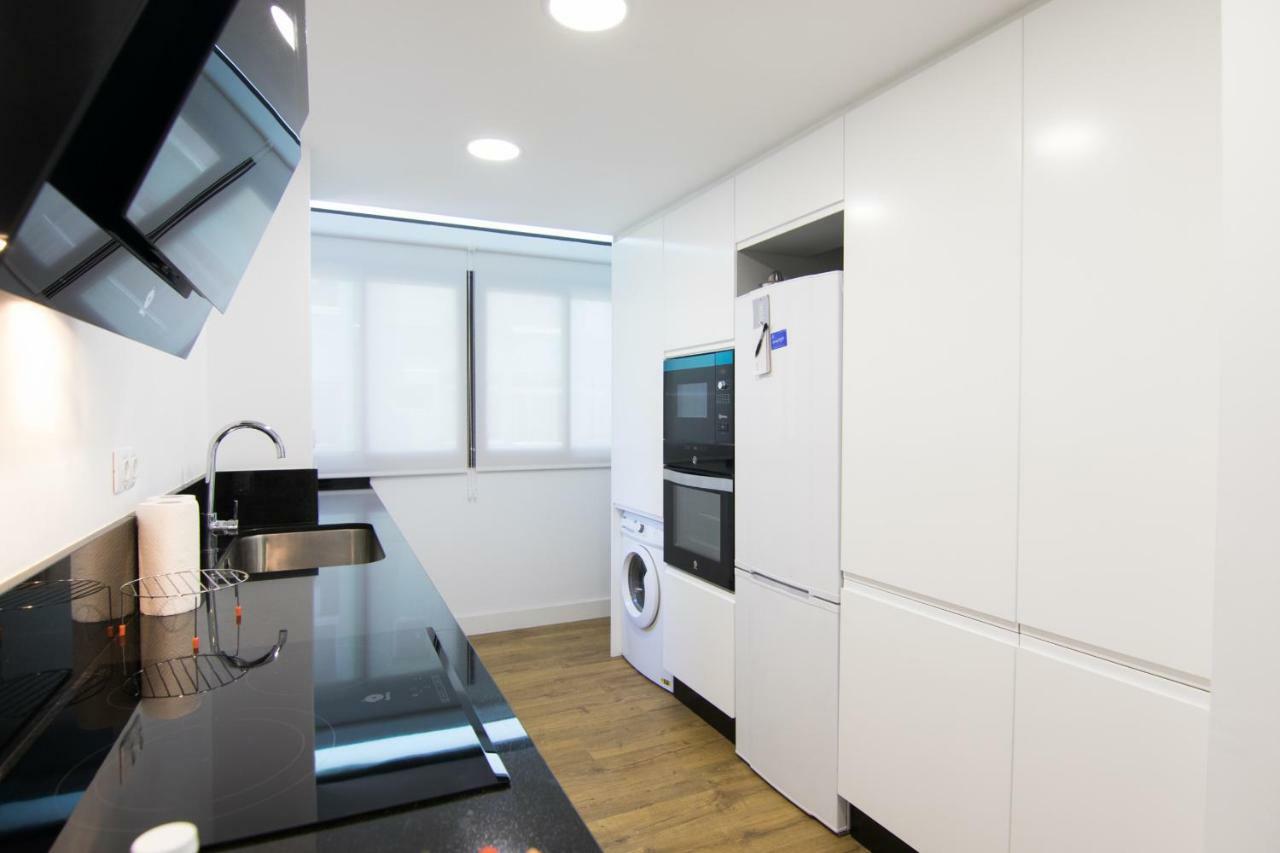 Homeforguest Stylish And Modern Apartment Overlooking Las Canteras Las Palmas de Gran Canaria Zewnętrze zdjęcie